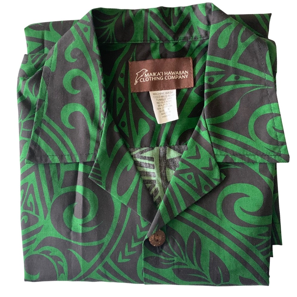 Maikai Hawaiian  Men's Short Sleeve Button Up Camp Shirt Green Tribal‎ Print S